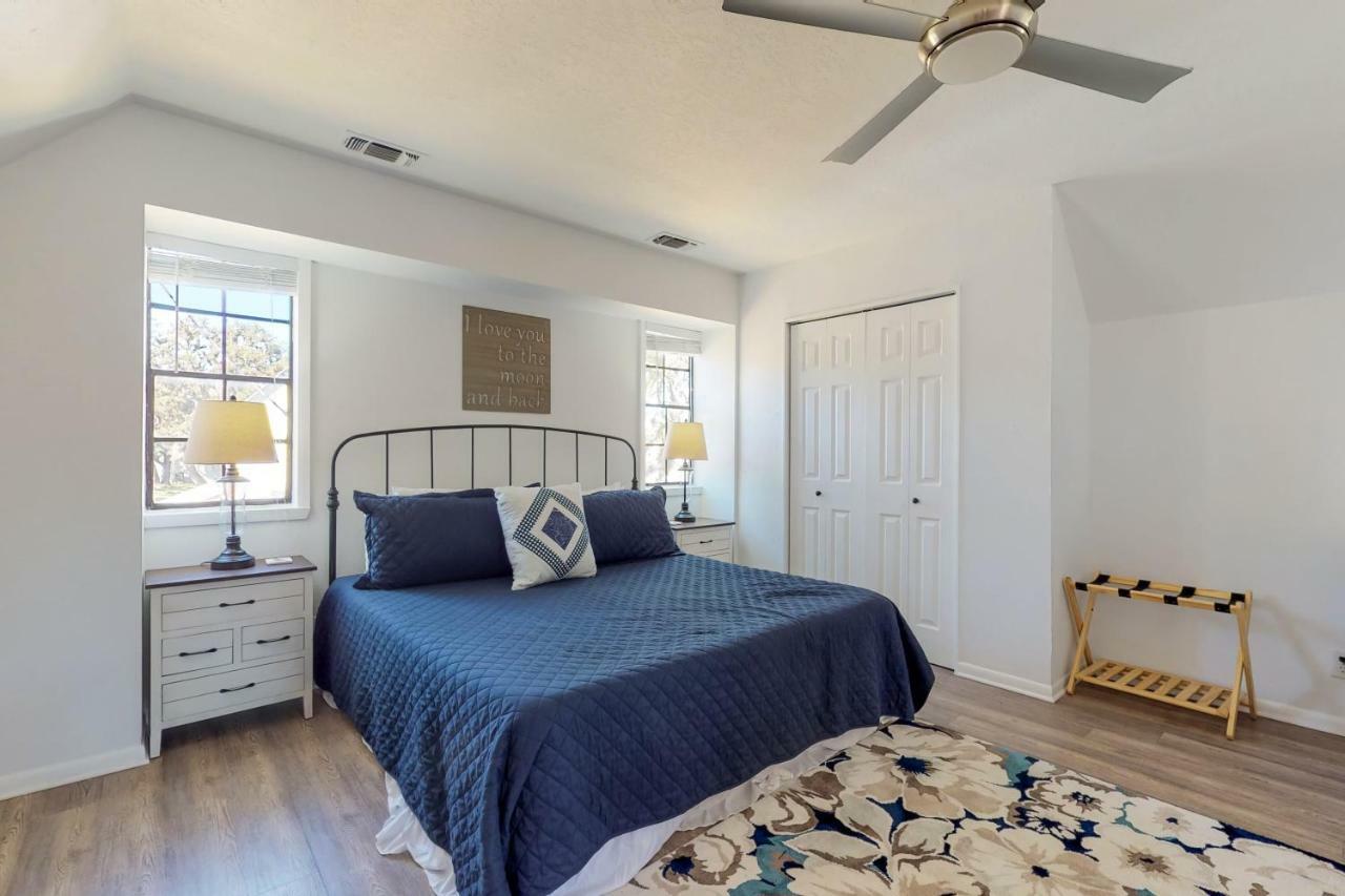 Fredericksburg Farmhaus Villa Екстериор снимка